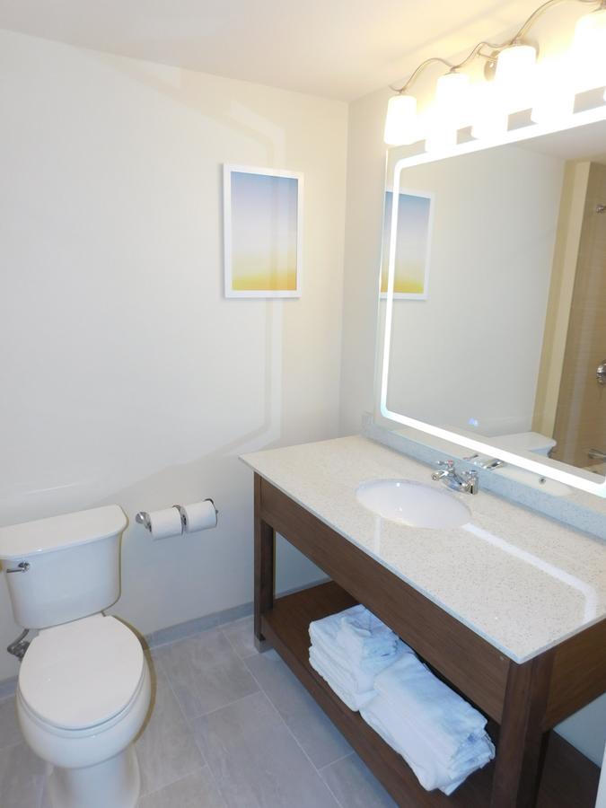 Days Inn & Suites By Wyndham Kearney Ne Eksteriør bilde