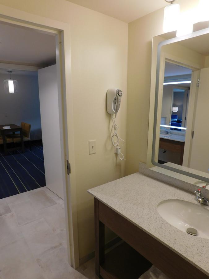 Days Inn & Suites By Wyndham Kearney Ne Eksteriør bilde